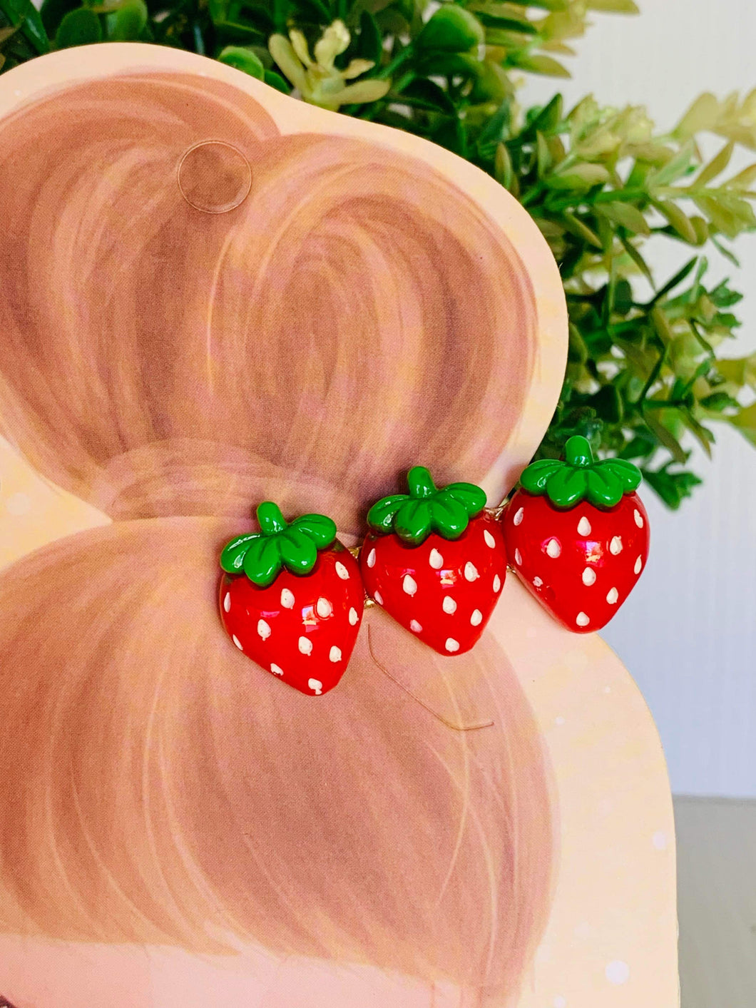 Strawberry Clip